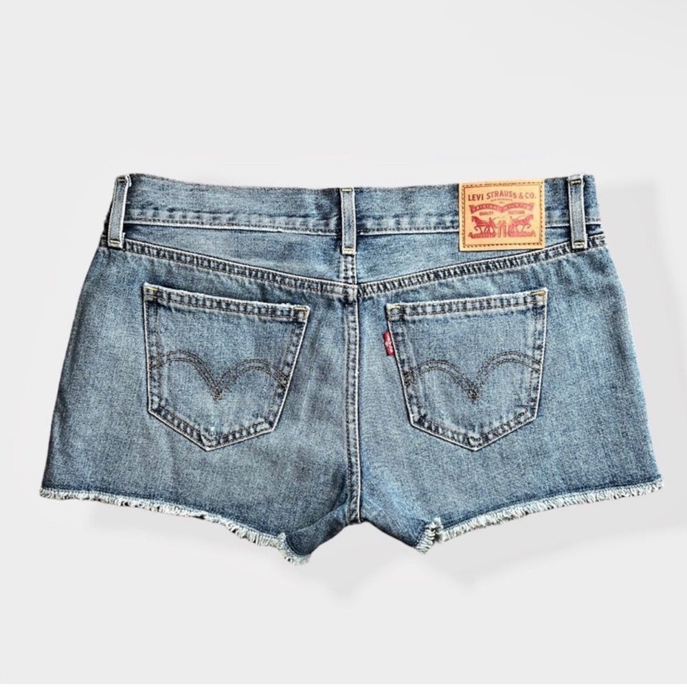 Levi’s raw hem cut shorts